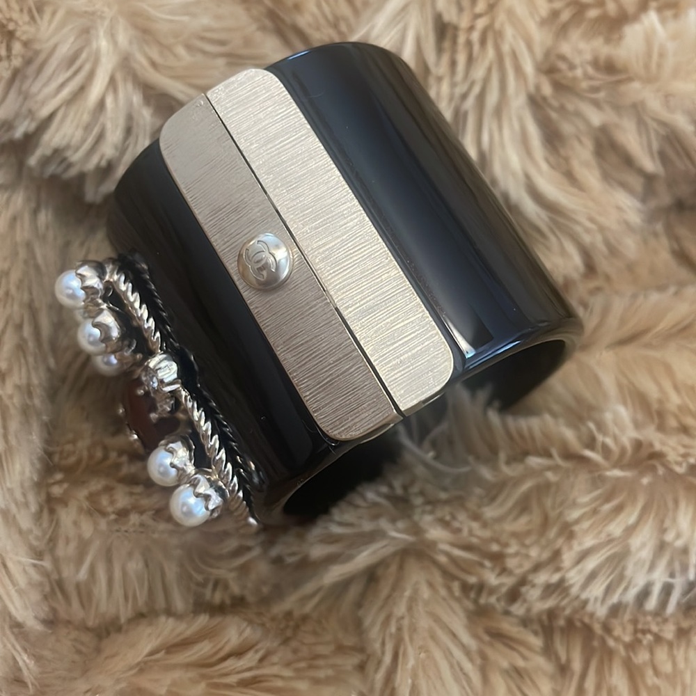 Chanel Womens Classic Rare Cuff - image 3